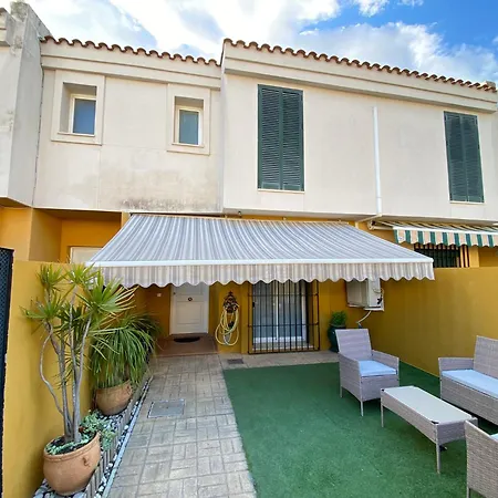 Adosado Don Alonso Holiday home